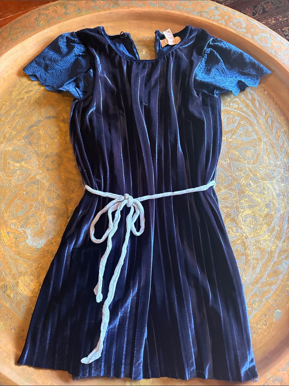 Peek Girls' Navy Blue Velvet Dress with Lace Sleeves